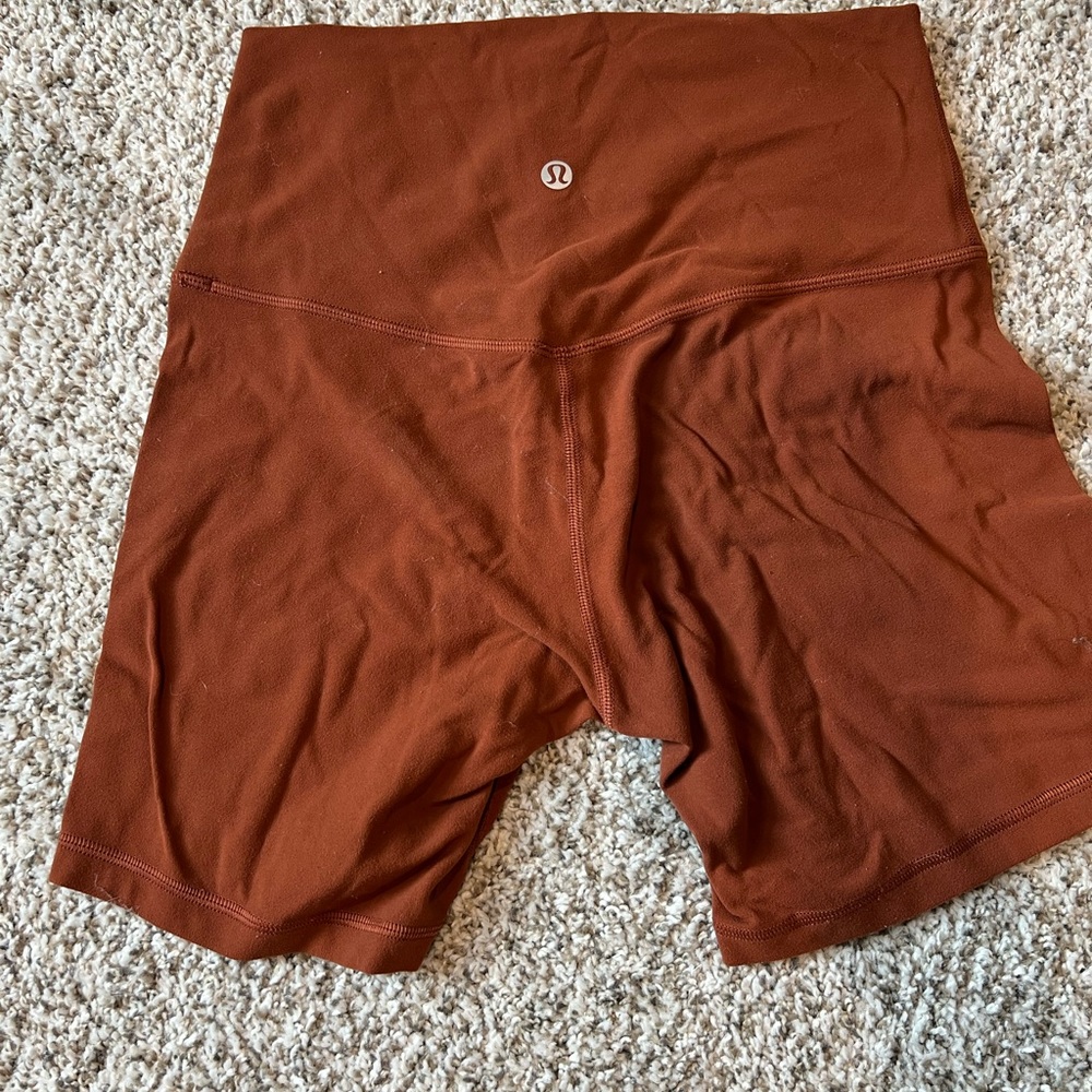 Lulu align shorts